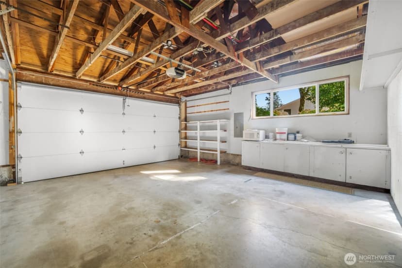Property photo for 6309 Ne 156th Street, Kenmore photo 30