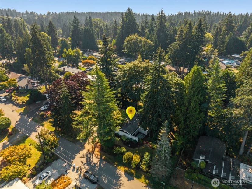 Property photo for 6309 Ne 156th Street, Kenmore photo 38