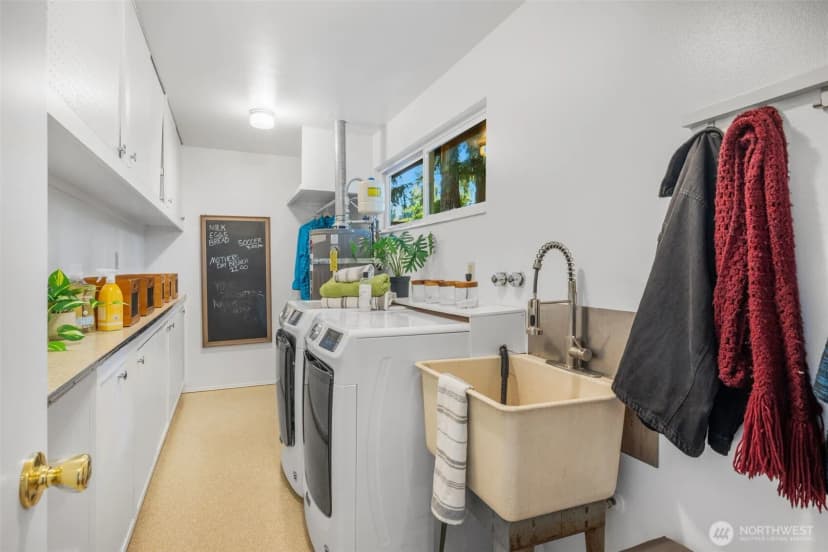 Property photo for 6309 Ne 156th Street, Kenmore photo 29