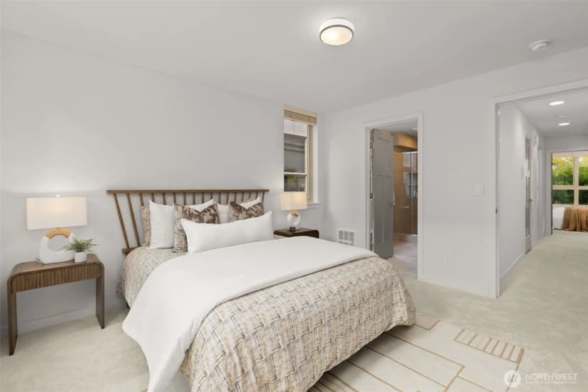 Property photo for 3817 Gilman Avenue W, Seattle photo 12