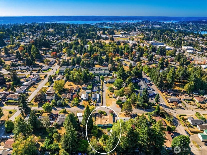Property photo for 1322 Ivy Road, Bremerton photo 31