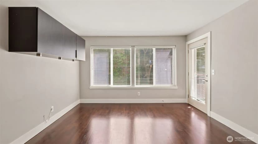Property photo for 1711 E Olive Way #215, Seattle photo 9