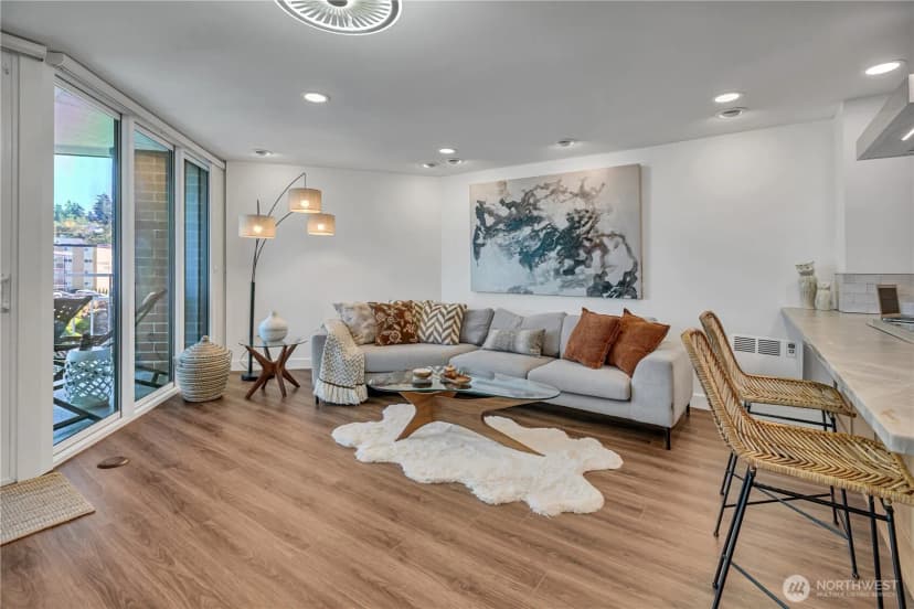 Property photo for 9500 Rainier Avenue S #508, Seattle photo 5