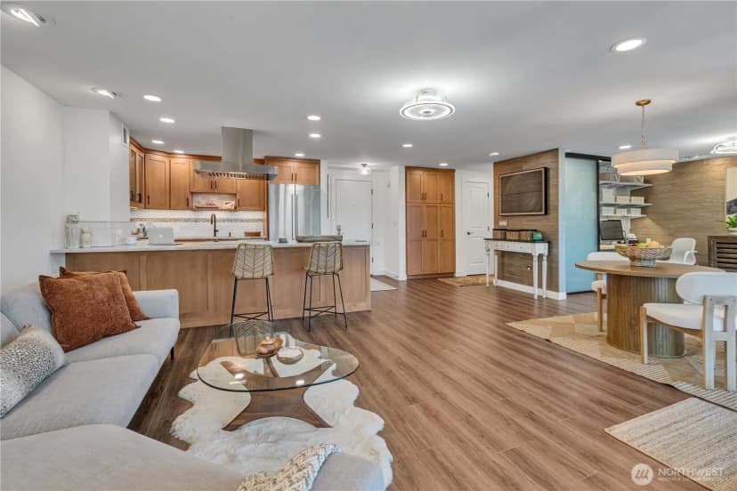 Property photo for 9500 Rainier Avenue S #508, Seattle photo 8