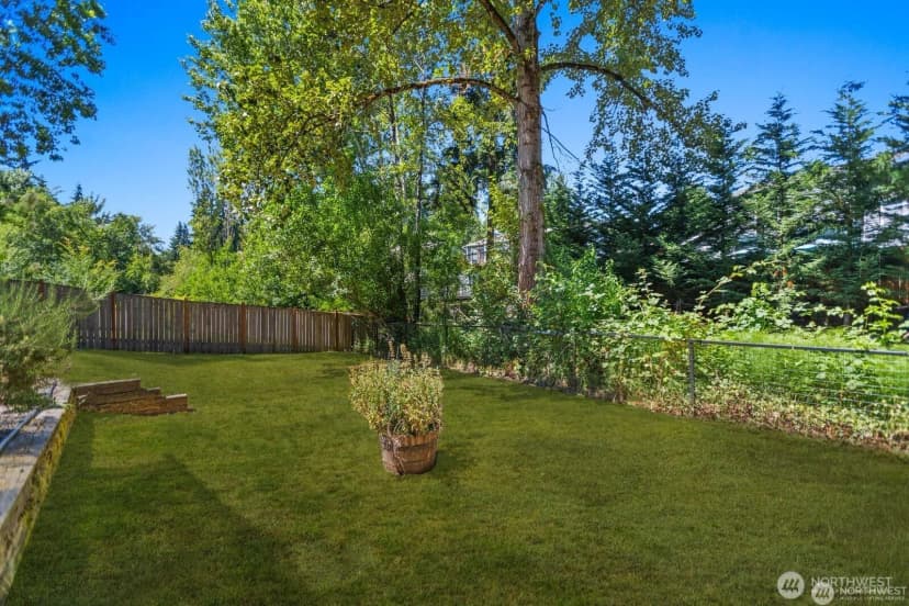 Property photo for 8618 Ne 143rd Street, Kirkland photo 33