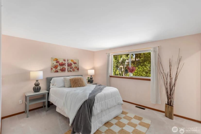 Property photo for 8618 Ne 143rd Street, Kirkland photo 21