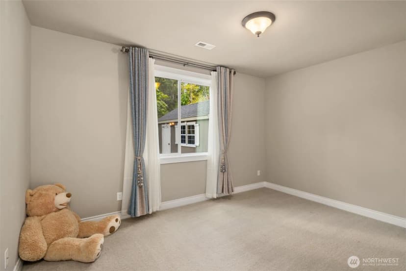 Property photo for 12103 Se 84th Place, Newcastle photo 36