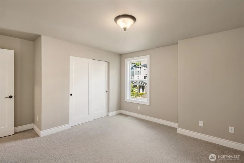 Property photo for 12103 Se 84th Place, Newcastle photo 27