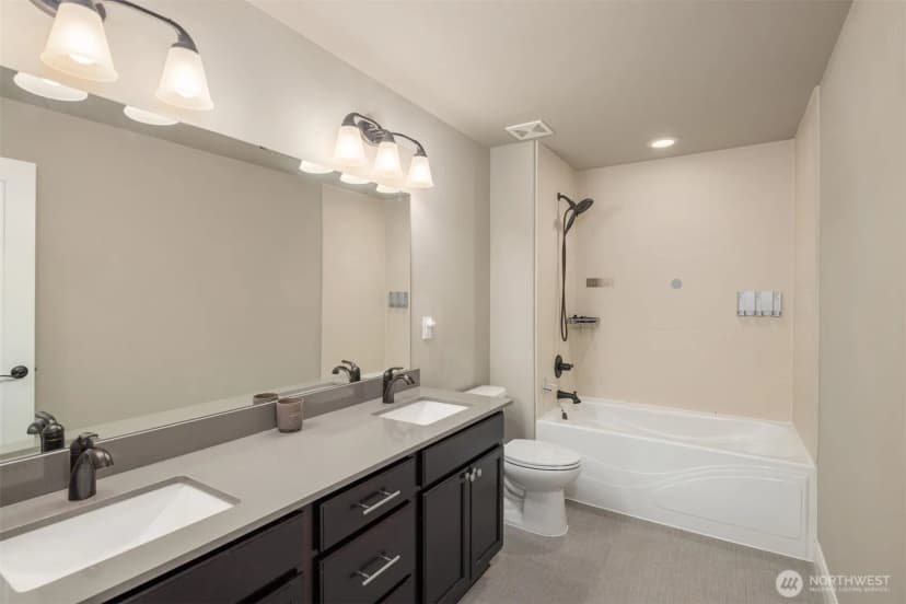 Property photo for 12103 Se 84th Place, Newcastle photo 24