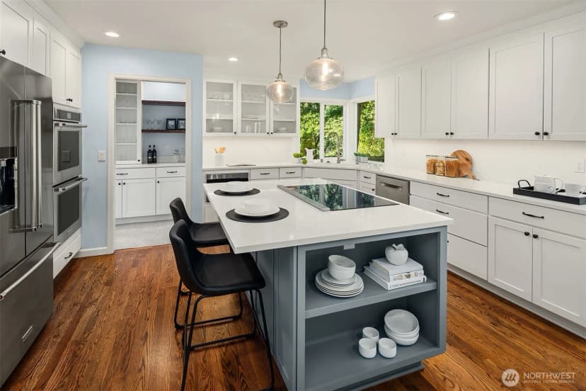 Property photo for 26038 Se 38th Street, Sammamish photo 10