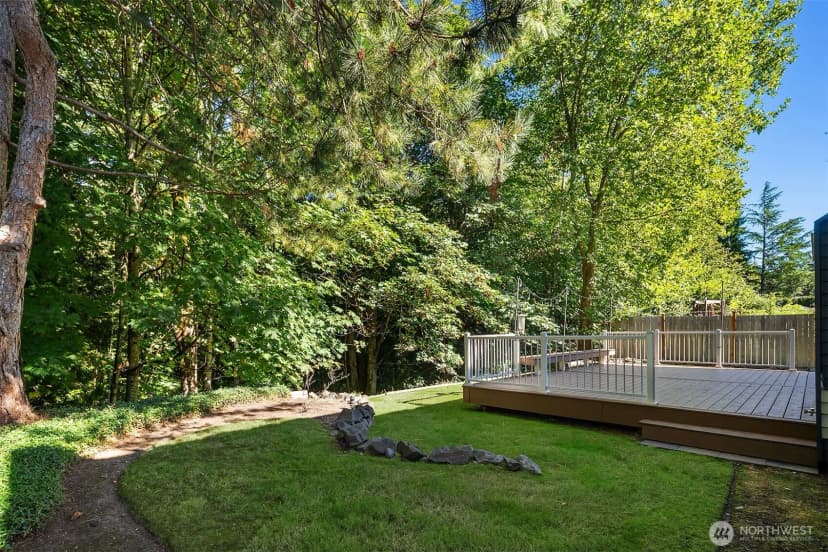 Property photo for 26038 Se 38th Street, Sammamish photo 18