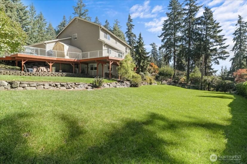 Property photo for 10707 47th Street E, Edgewood photo 32