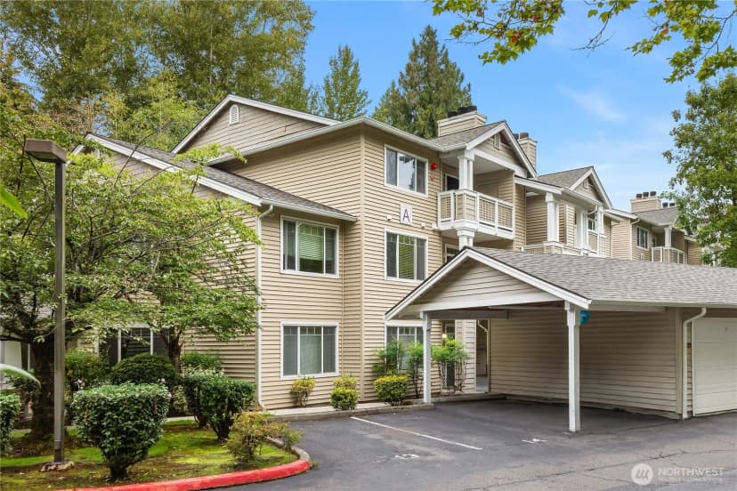 Property photo for 15300 112th Avenue Ne #a101, Bothell