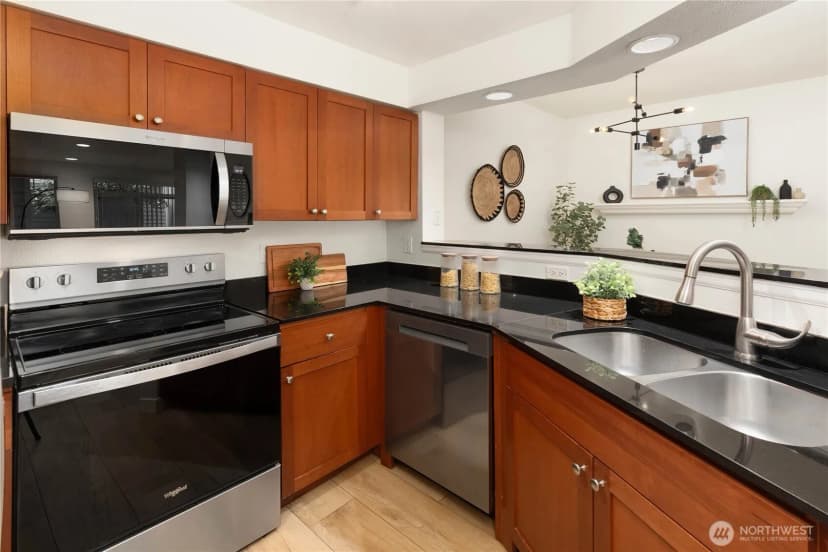 Property photo for 15300 112th Avenue Ne #a101, Bothell photo 9