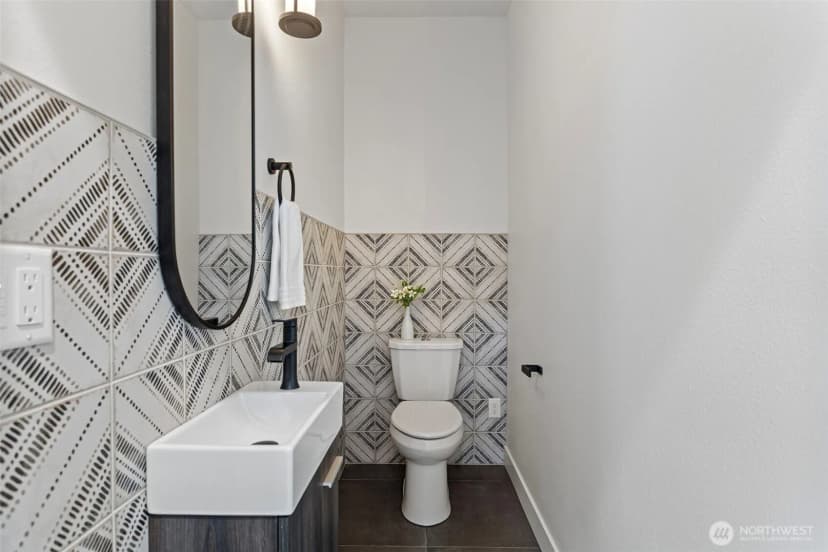 Property photo for 4432 Dayton Avenue N, Seattle photo 28