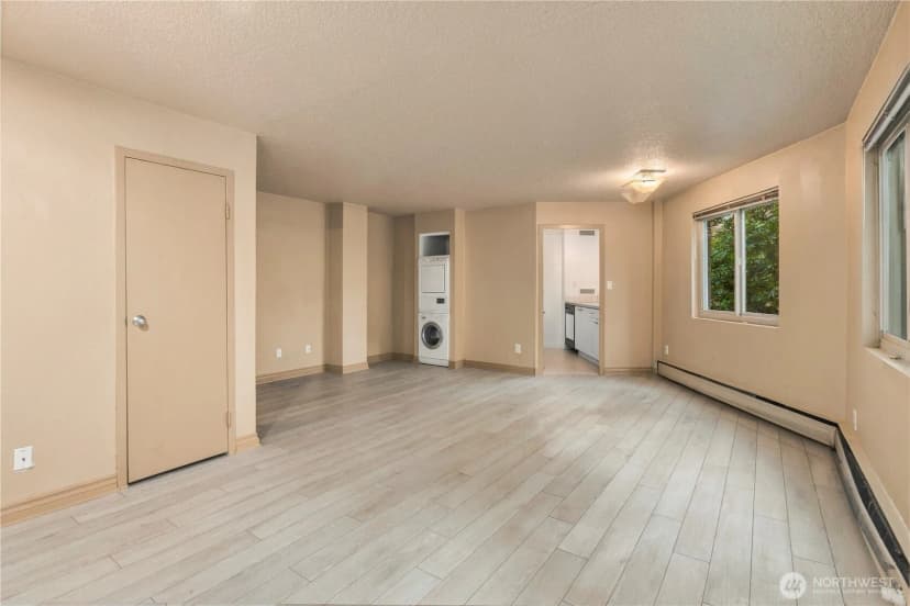 Property photo for 14000 Hubbell Place #1111, Seattle photo 8