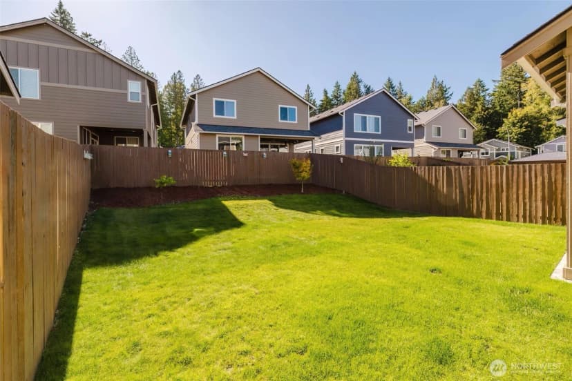 Property photo for 2381 Puget Sound Boulevard, Bremerton photo 36