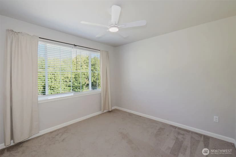 Property photo for 2381 Puget Sound Boulevard, Bremerton photo 24
