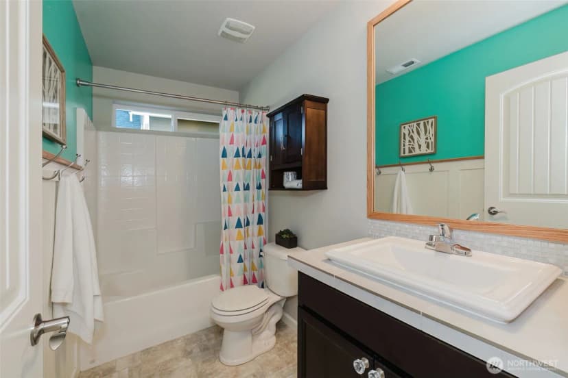 Property photo for 2381 Puget Sound Boulevard, Bremerton photo 27