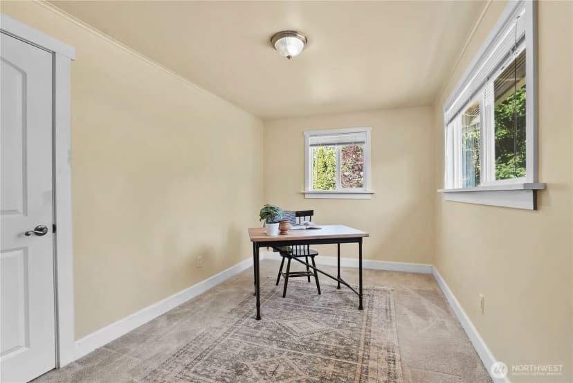 Property photo for 8003 Ne 203rd Street, Kenmore photo 24