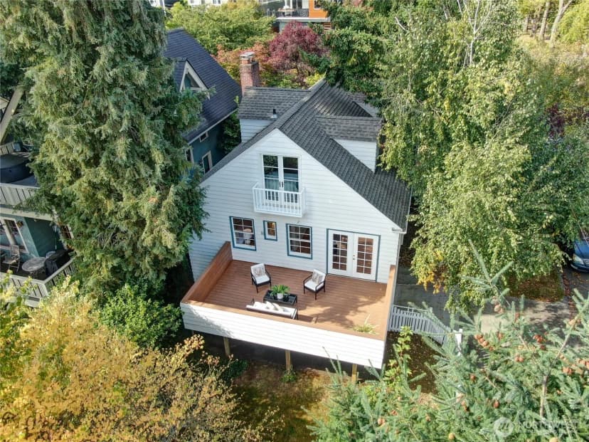 Property photo for 622 22nd Avenue E, Seattle photo 32