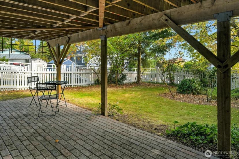 Property photo for 622 22nd Avenue E, Seattle photo 28