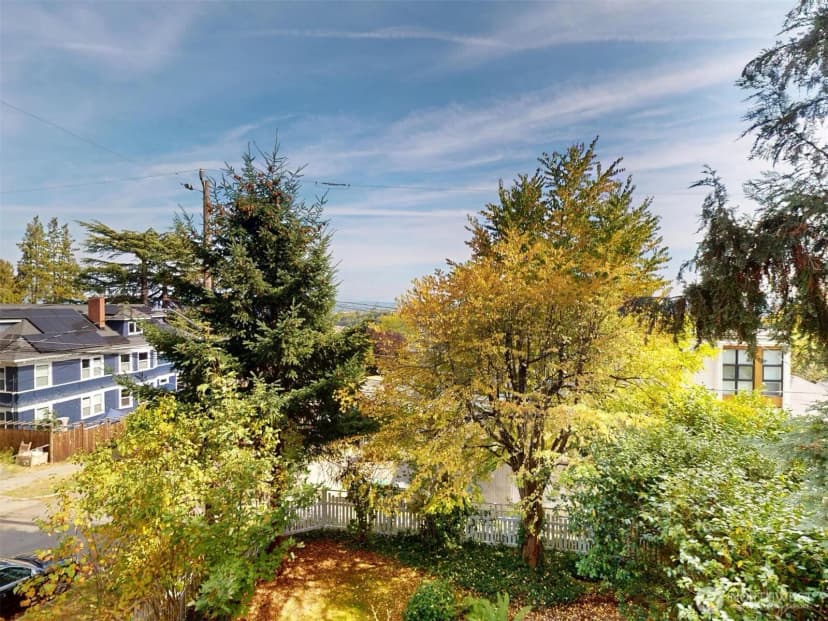 Property photo for 622 22nd Avenue E, Seattle photo 23