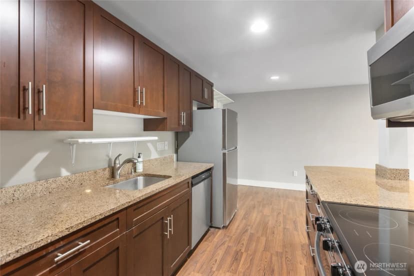 Property photo for 21307 48th Avenue W #c104, Mountlake Terrace photo 6