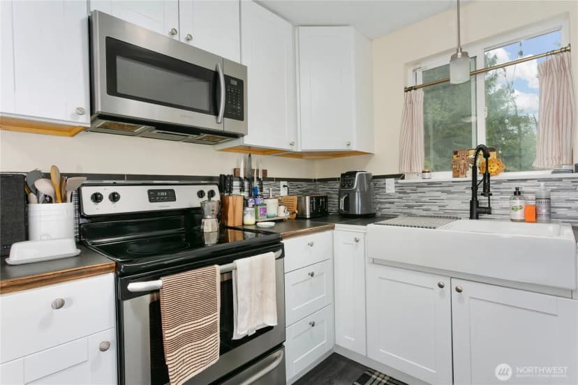 Property photo for 15224 118th Avenue Ct E, Puyallup photo 11