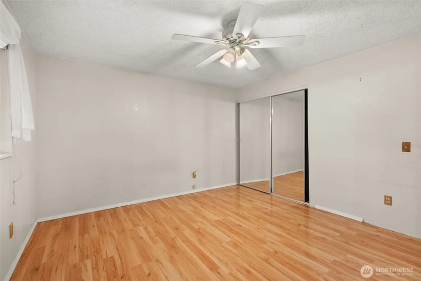 Property photo for 13708 Se 268th Street, Kent photo 13