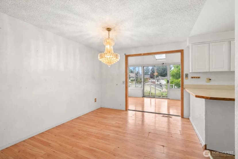 Property photo for 13708 Se 268th Street, Kent photo 6