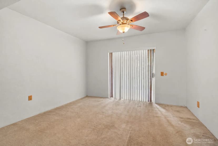 Property photo for 13708 Se 268th Street, Kent photo 16