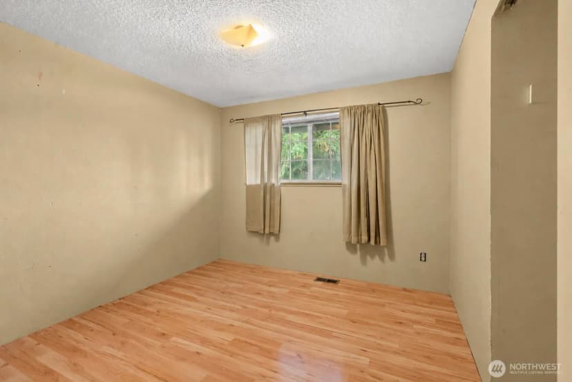 Property photo for 13708 Se 268th Street, Kent photo 10