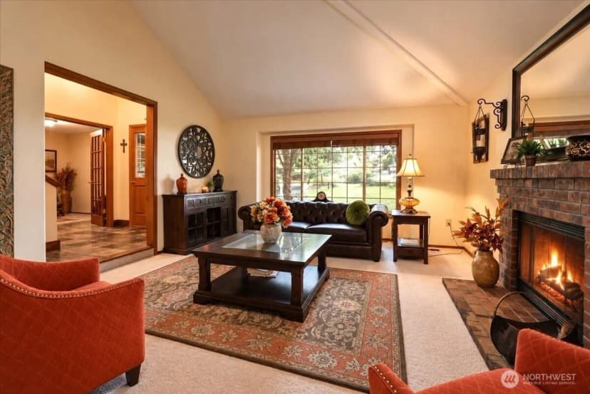 Property photo for 18316 Cedarbough Loop, Arlington photo 7