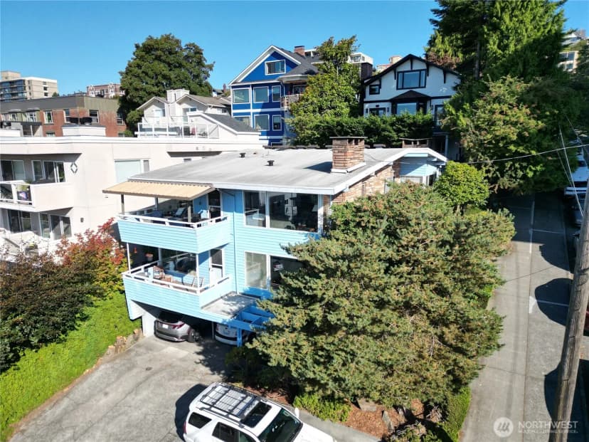 Property photo for 1001 1st Avenue N, Seattle photo 10