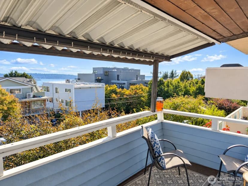 Property photo for 1001 1st Avenue N, Seattle photo 19