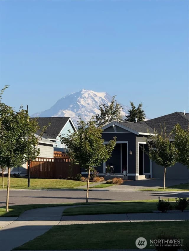 Property photo for 15412 Paradise Ridge E, Bonney Lake photo 4