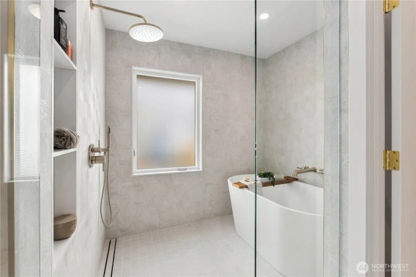 Property photo for 12009 Palatine Avenue N, Seattle photo 16