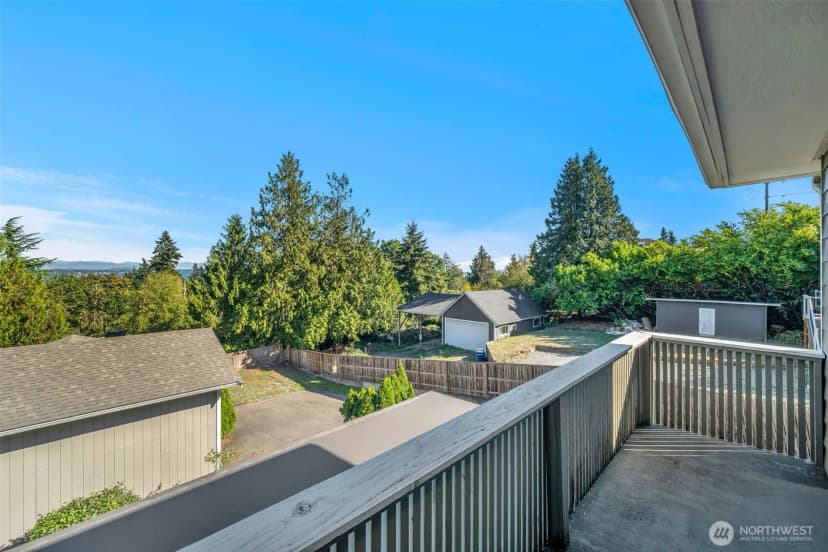 Property photo for 17336 Military Road S, Sea Tac photo 16