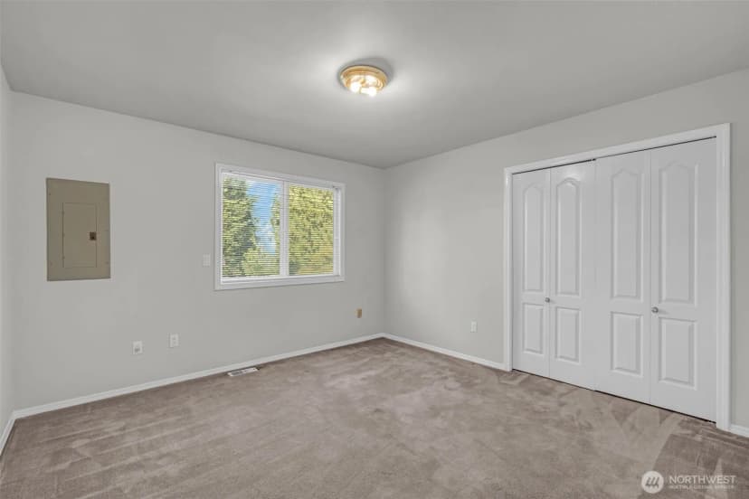 Property photo for 17336 Military Road S, Sea Tac photo 20
