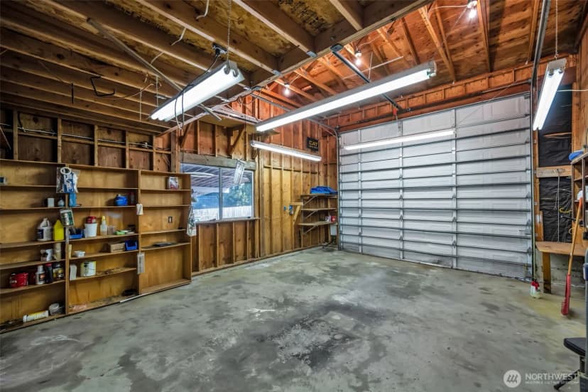 Property photo for 17336 Military Road S, Sea Tac photo 25