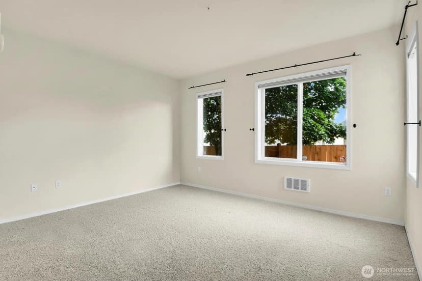 Property photo for 14915 38th Drive Se #dd116, Bothell photo 15