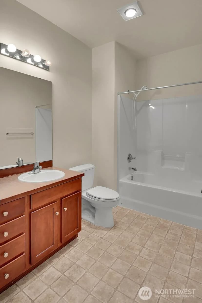 Property photo for 14915 38th Drive Se #dd116, Bothell photo 23