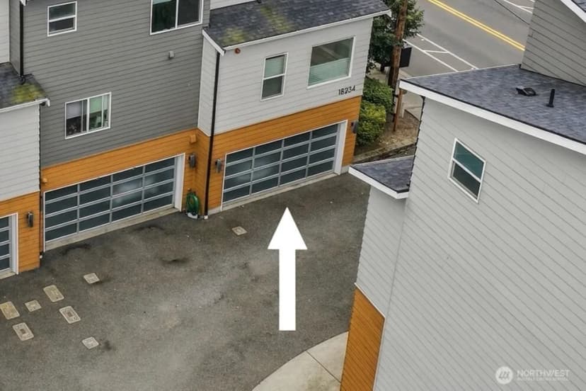 Property photo for 18234 73rd Avenue Ne #103, Kenmore photo 18