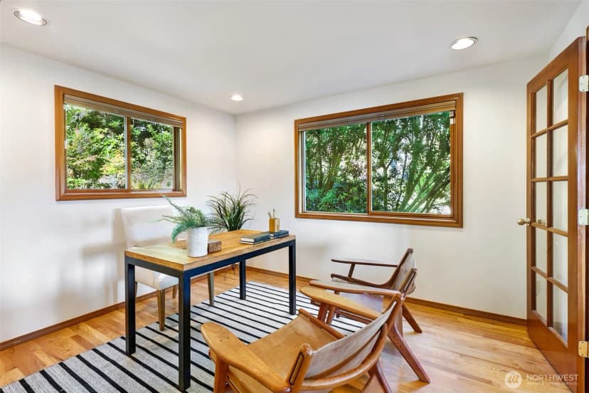 Property photo for 13025 42nd Avenue Ne, Seattle photo 28
