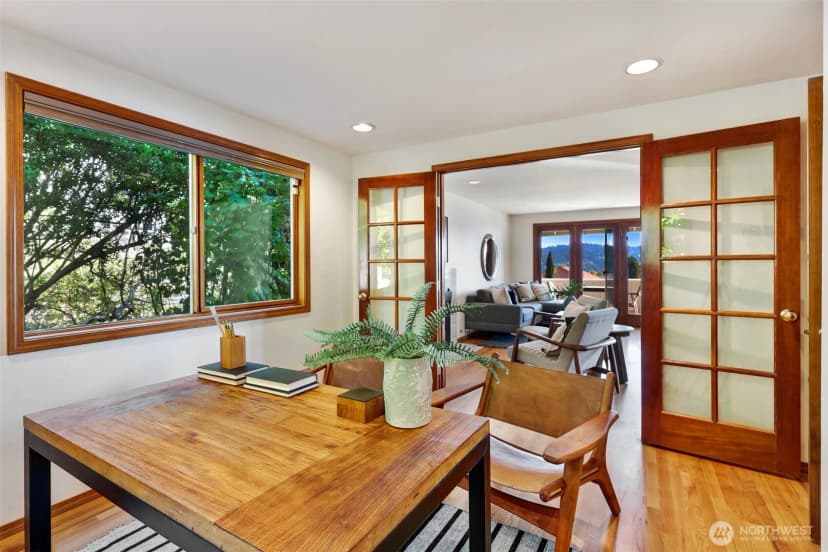Property photo for 13025 42nd Avenue Ne, Seattle photo 29