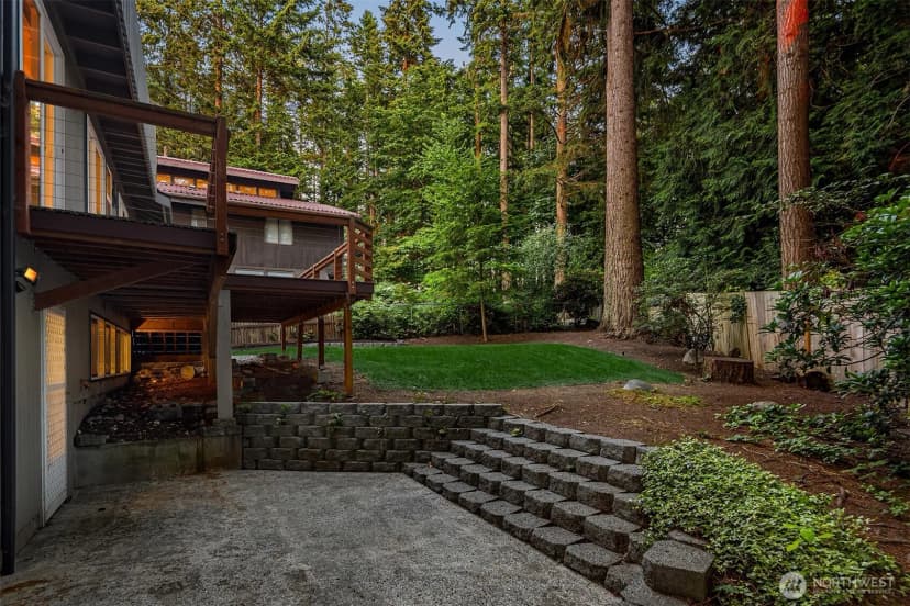 Property photo for 7016 165th Place Sw, Edmonds photo 32