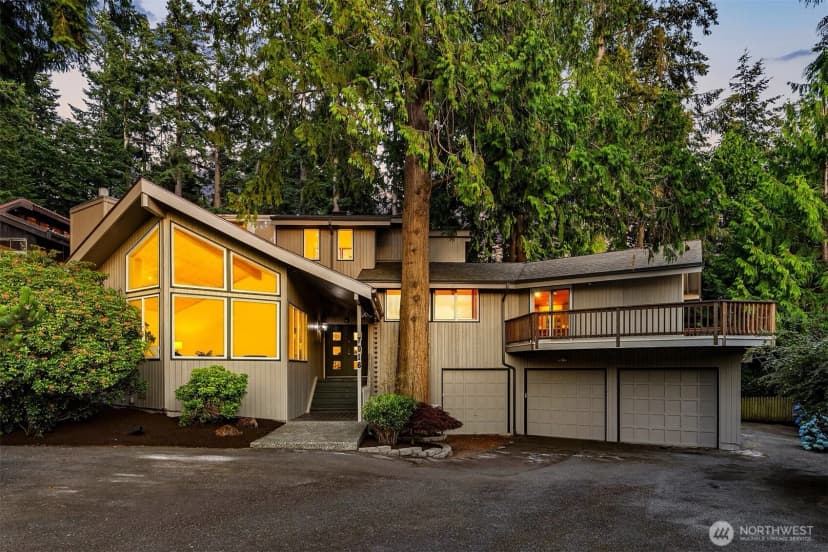 Property photo for 7016 165th Place Sw, Edmonds