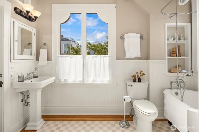 Property photo for 2901 Franklin Avenue E #a, Seattle photo 31