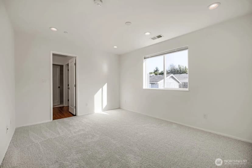 Property photo for 1016 E 40th Street, Tacoma photo 15